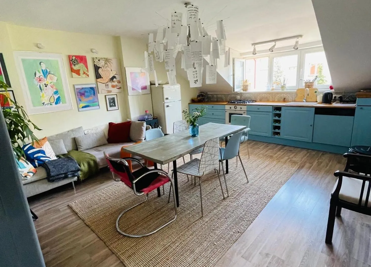 Flat With Heart And Art Nearby Centre Of The Prague Apartment