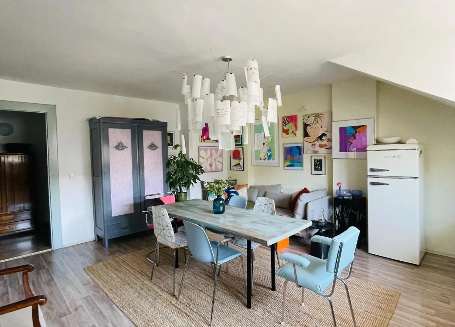 Flat With Heart And Art Nearby Centre Of The Prague Apartment